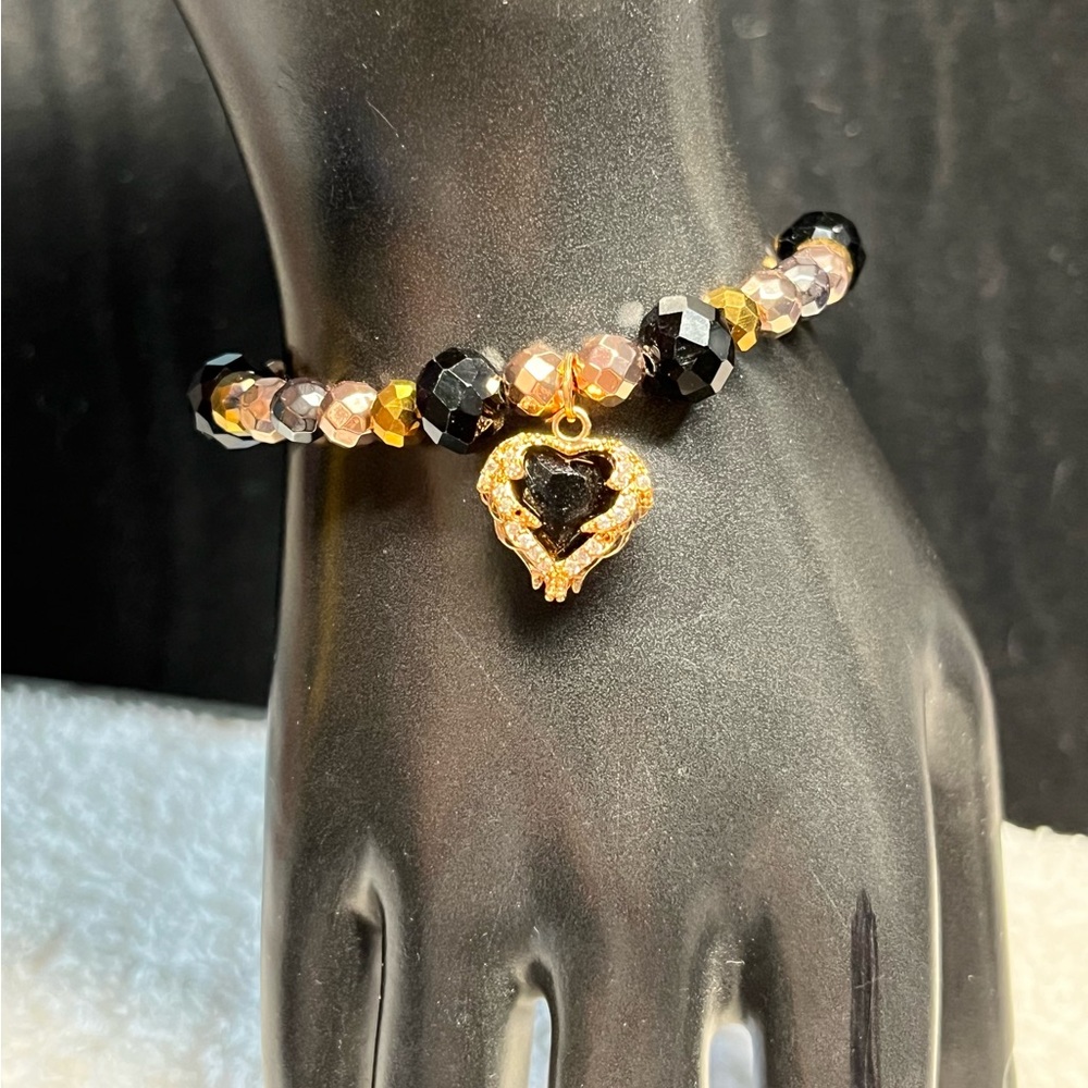 💙💕pretty gold and black rhinestone and glitter beaded stretch bracelet